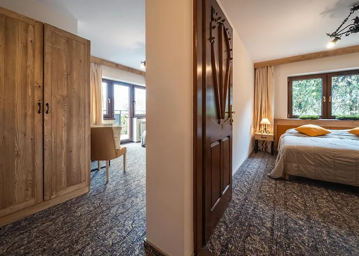 Litworowka Wellness&spa 2* פורונין